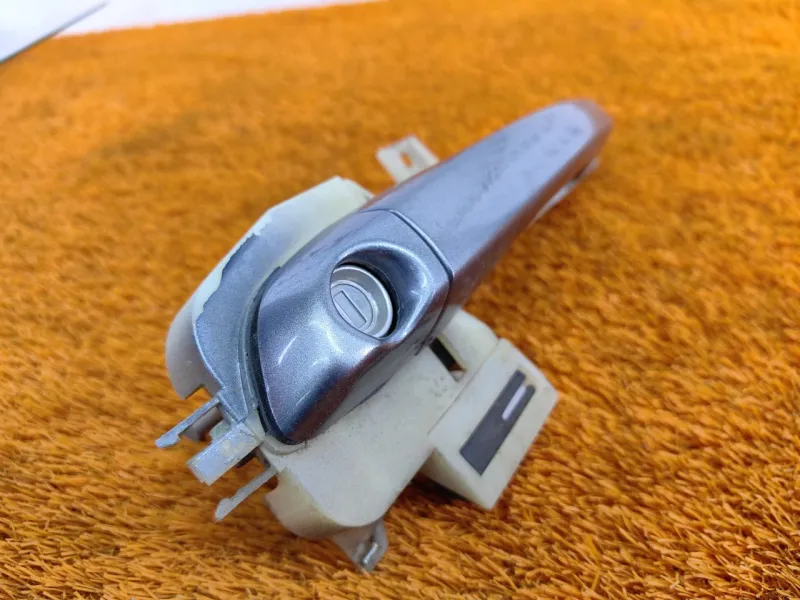 Ручка двери внешняя