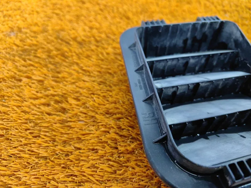 Решетка вентиляционная