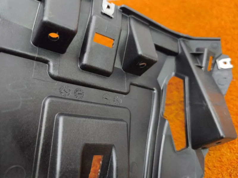 Накладка на торпедо