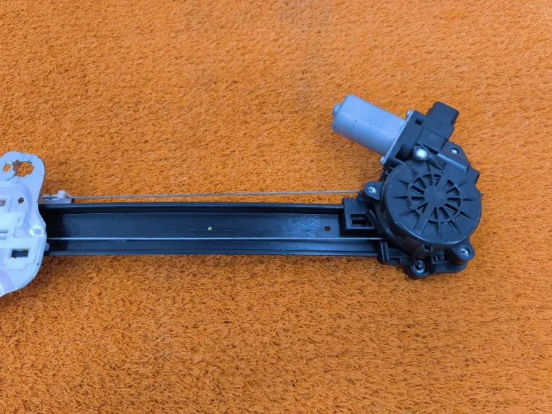 Стеклоподъемник