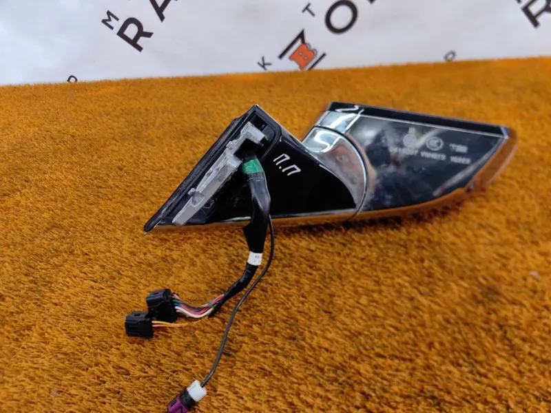 Зеркало боковое