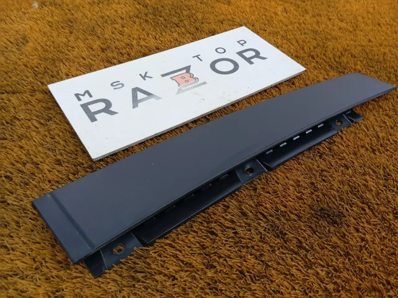 Молдинг двери