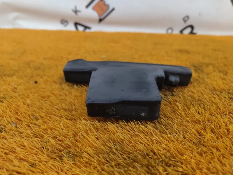 Пыльник крыла