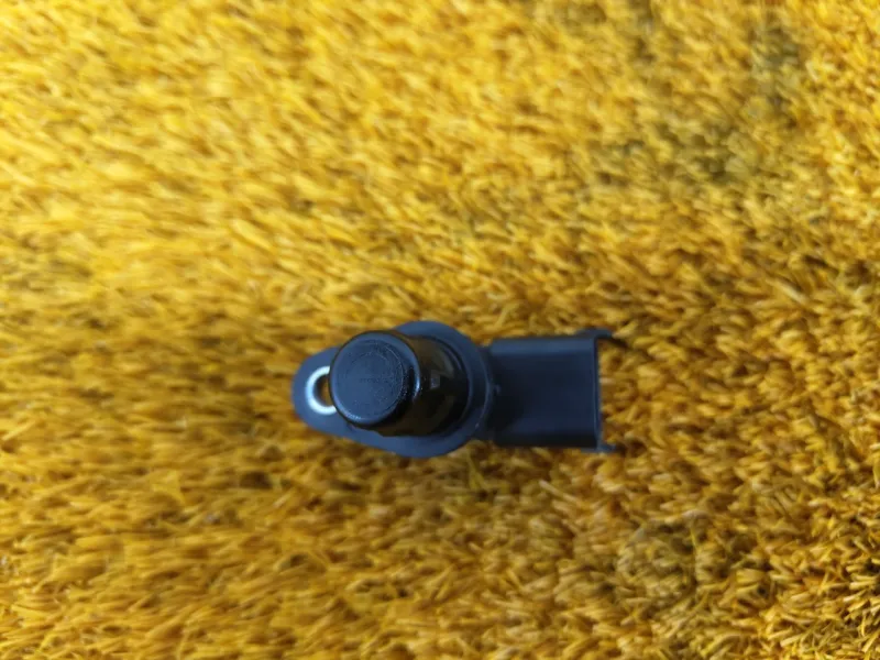 Датчик положения распредвала