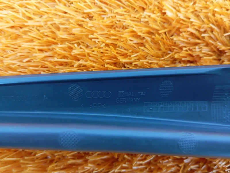 Накладка торпедо