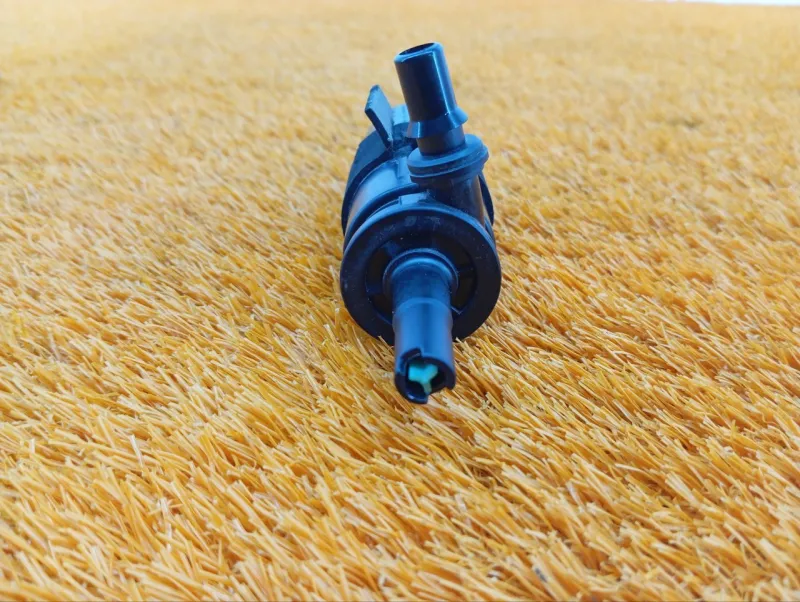 Насос омывателя фар