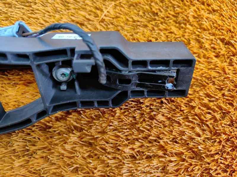 Ручка двери внешняя