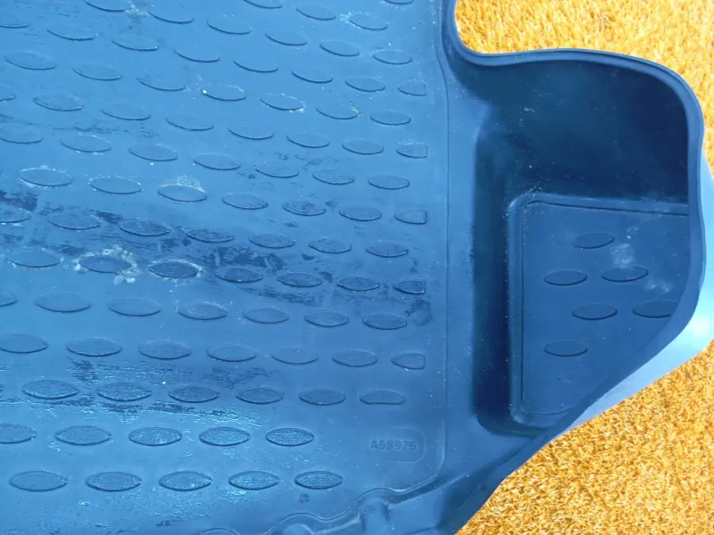 Ковер багажника