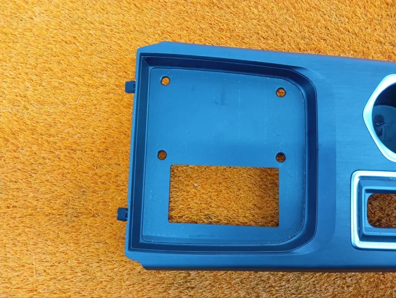 Накладка центральной консоли