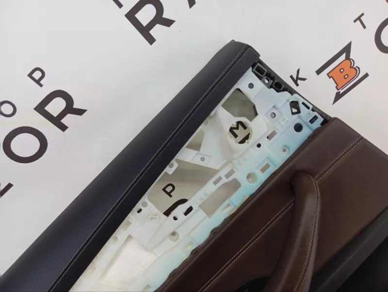 Обшивка двери