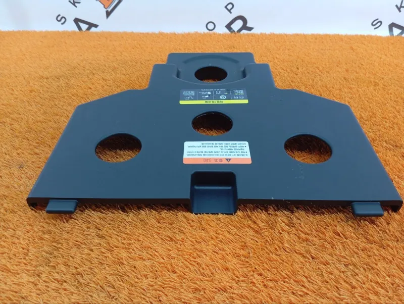 Накладка багажника