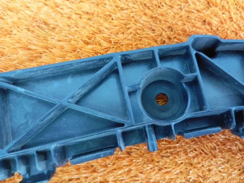 Кронштейн бампера Changan CS55 Plus 2024 2804220AW20 JL473ZQ7, задний правый