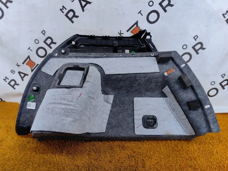 Обшивка багажника