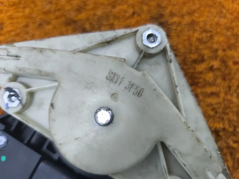 Стеклоподъемник