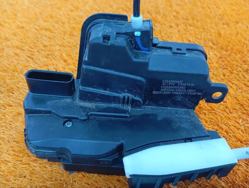 Замок двери