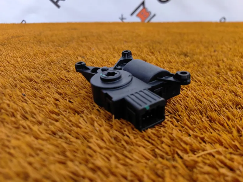 Сервопривод заслонок печки Changan UNI-V 2023 8116010PT01