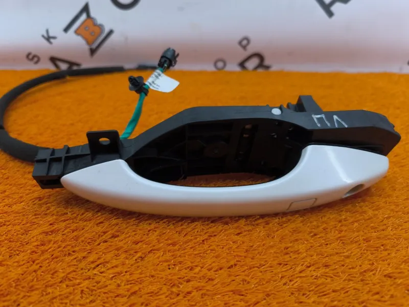 Ручка двери наружняя