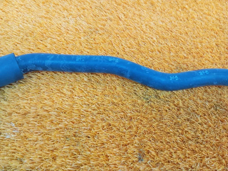 Патрубок радиатора