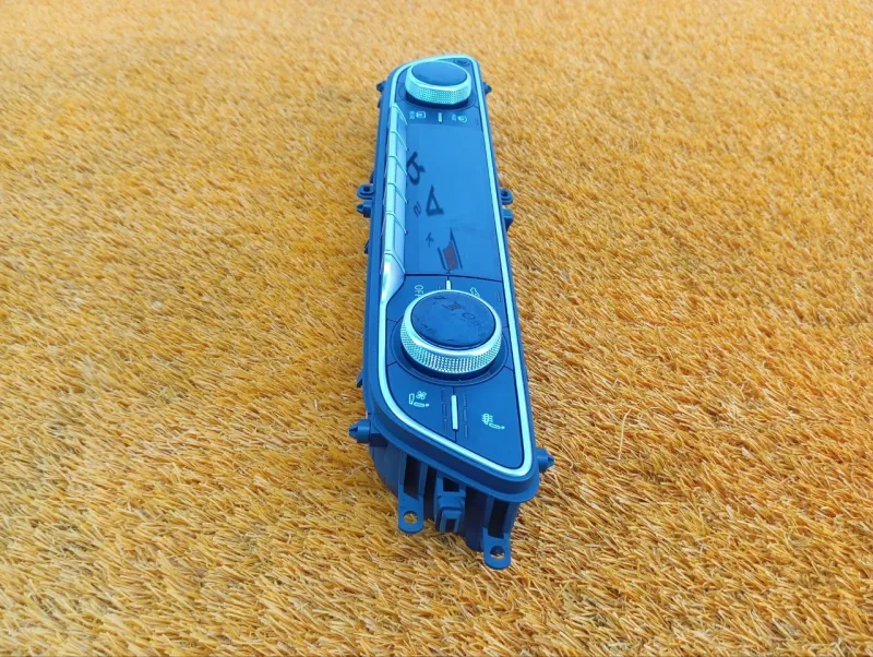 Блок управления климат-контролем