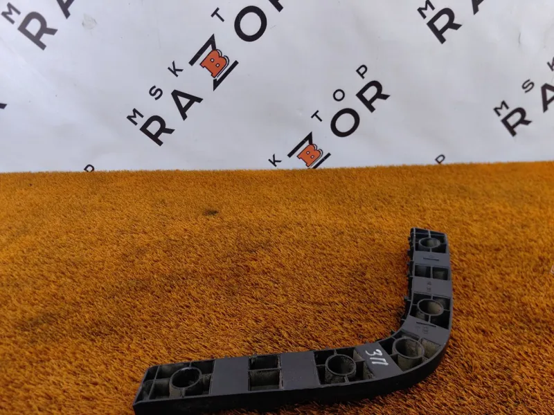 Кронштейн бампера