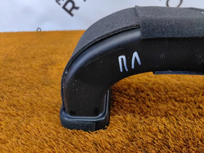 Воздуховод салона