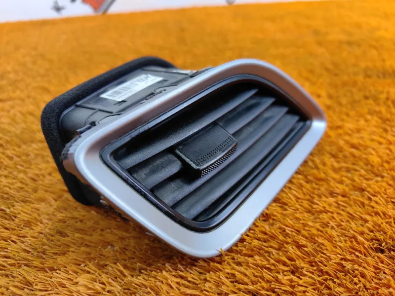 Решетка вентиляционная