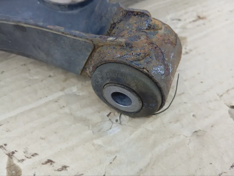 Рычаг подвески