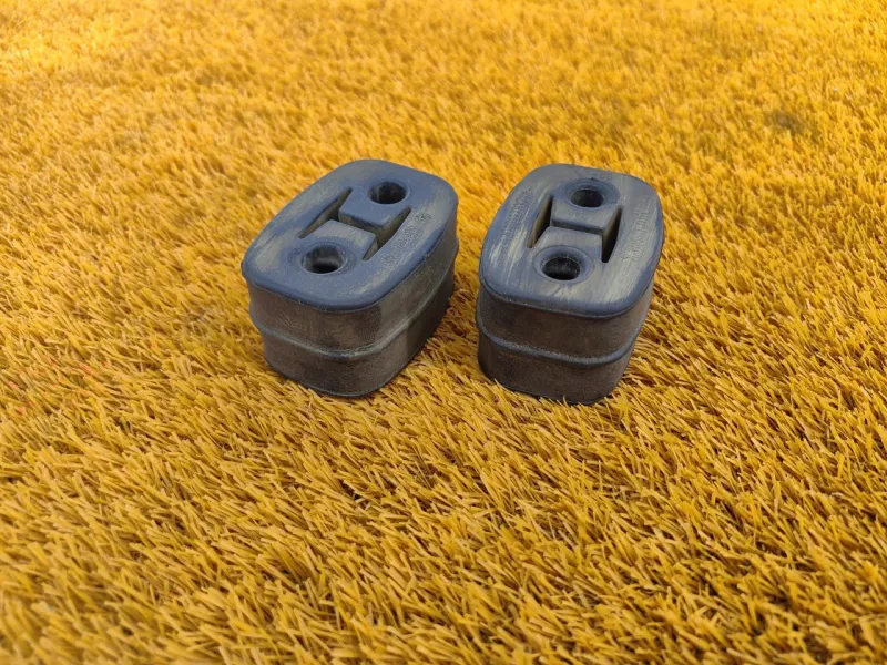 Крепление глушителя