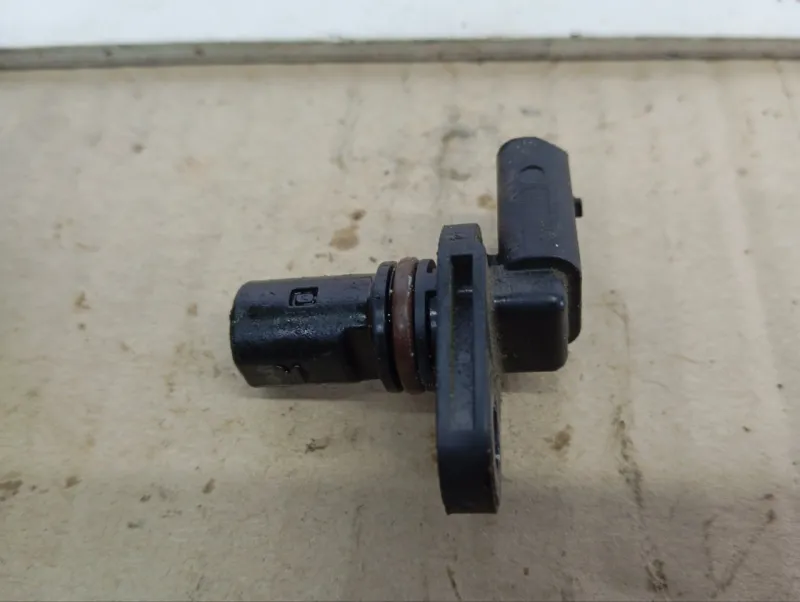 Датчик положения распредвала