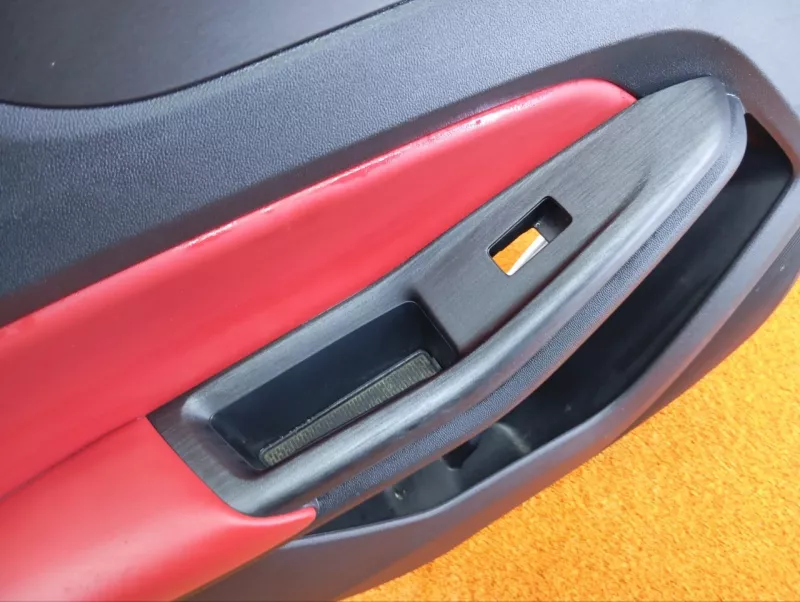 Обшивка двери