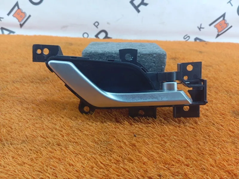 Ручка двери внутренняя