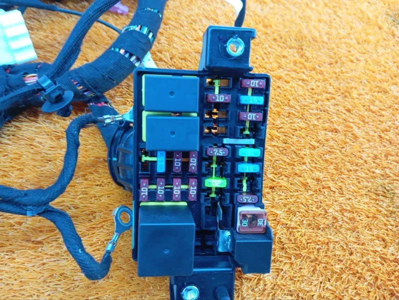 Проводка салона