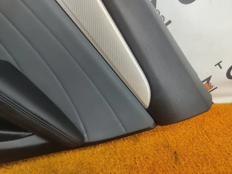 Обшивка двери