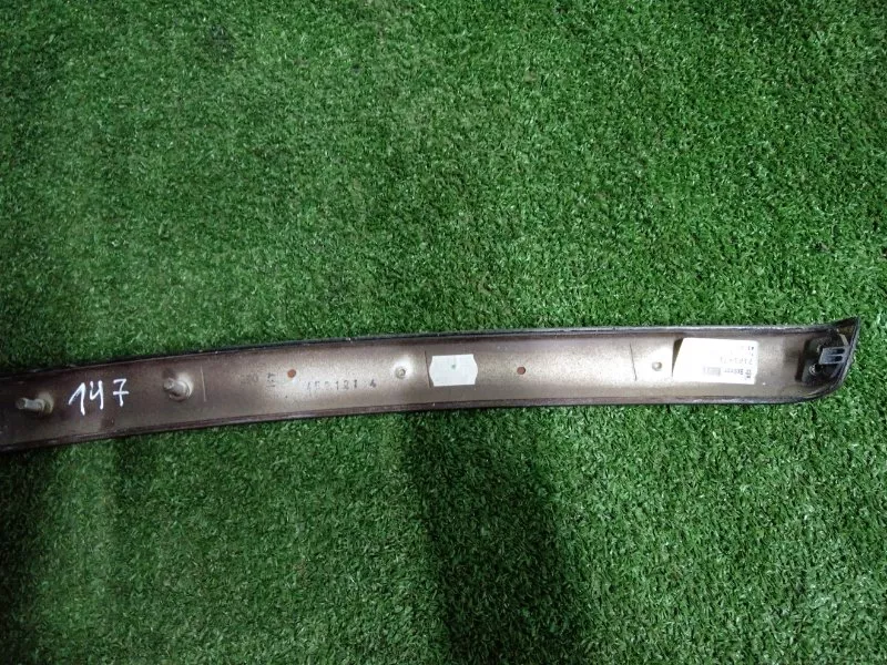 Накладка двери декоративная