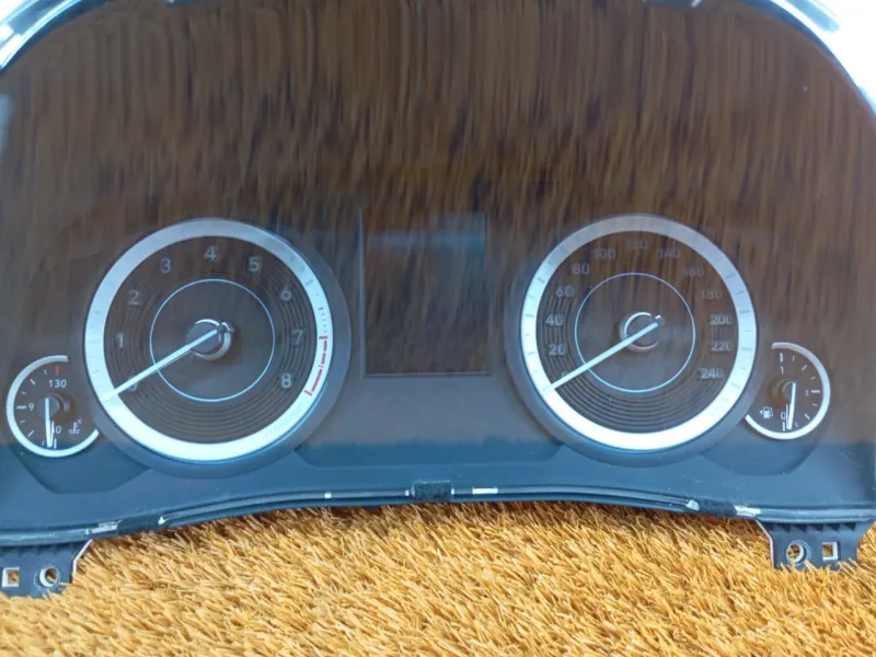 Панель приборов