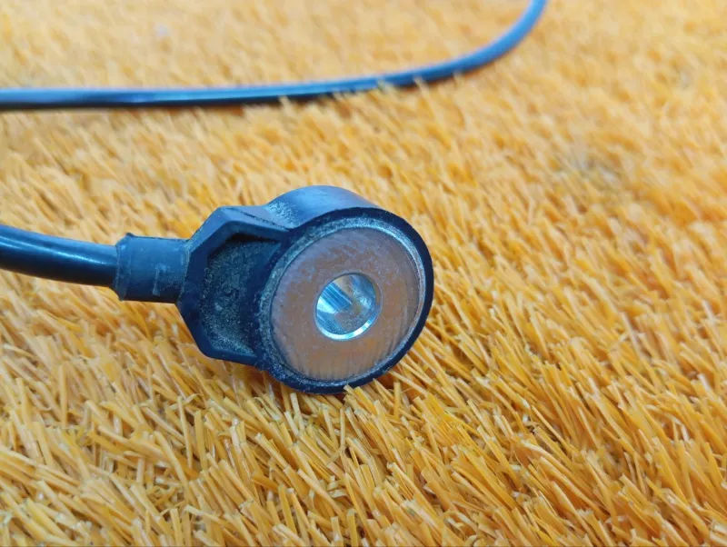 Датчик детонации