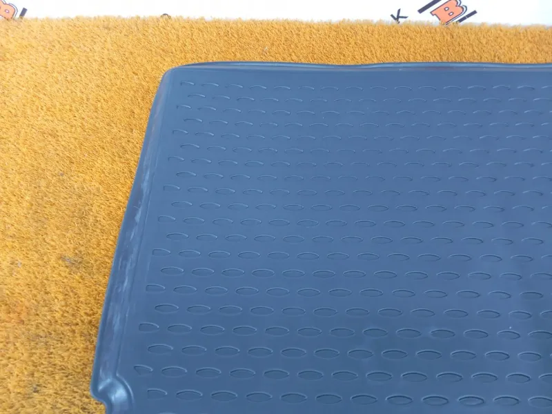 Ковер багажника