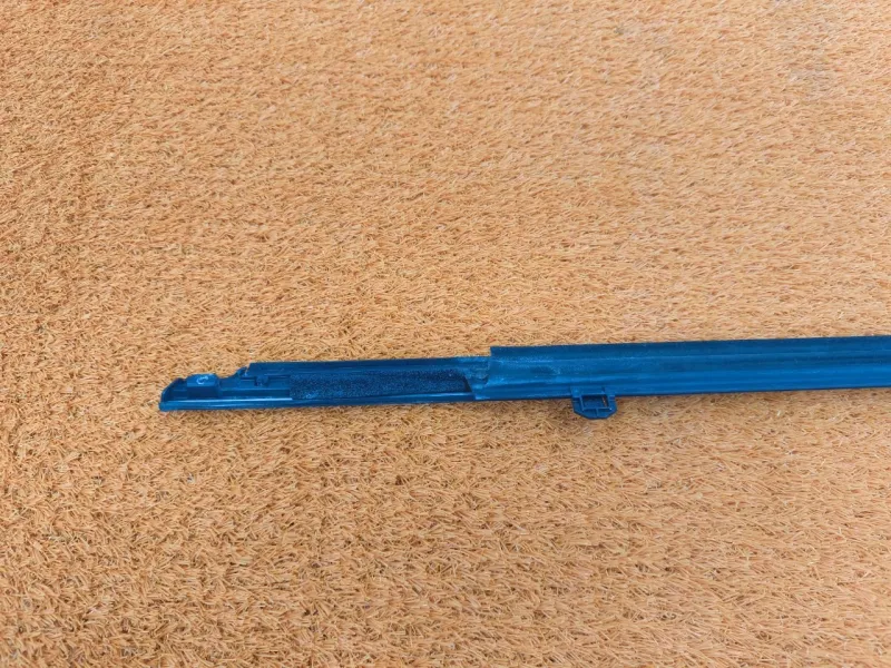 Молдинг стекла