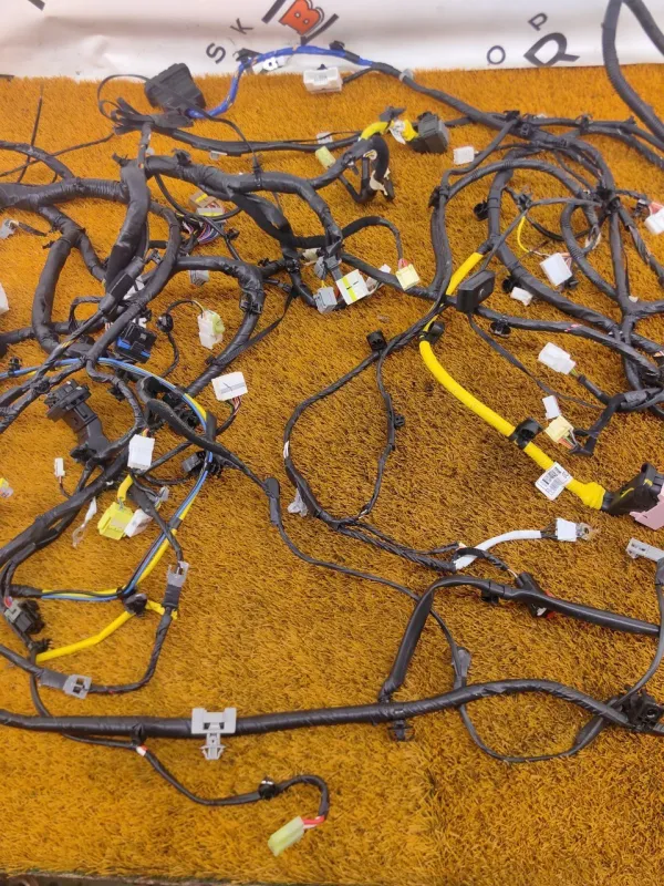 Проводка салона