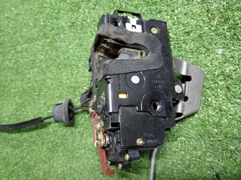 Замок двери