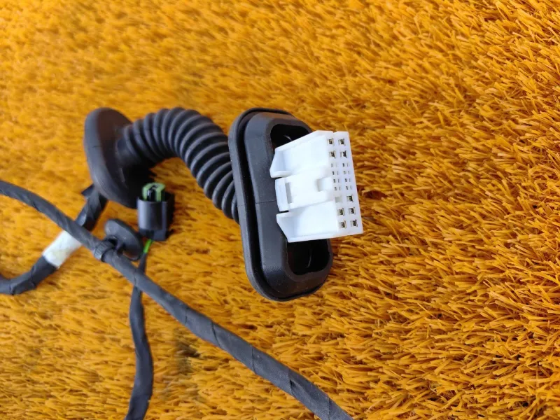 Проводка двери