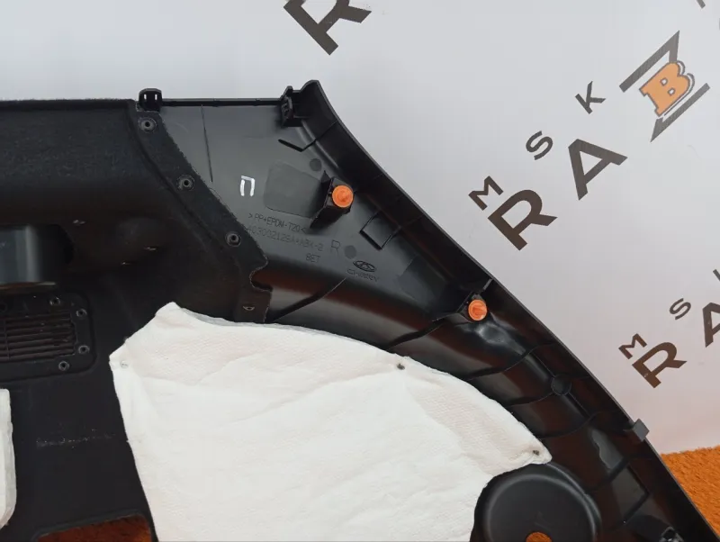 Обшивка багажника