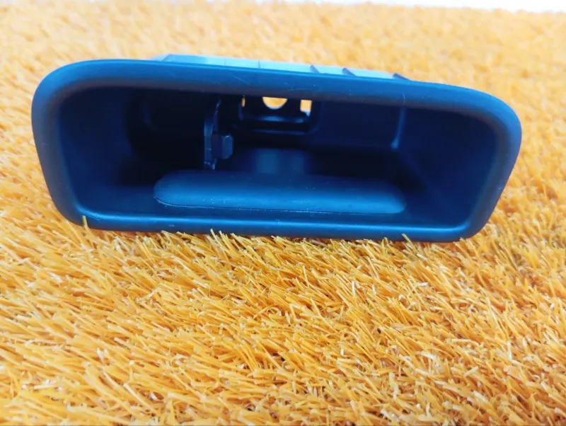 Ручка багажника