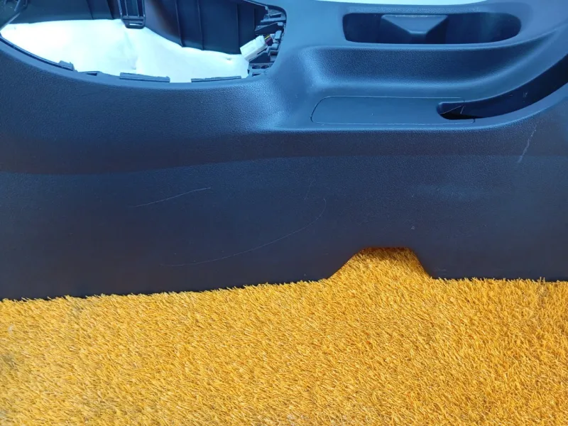 Консоль центральная