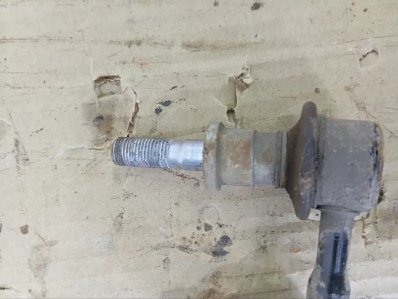 Стойка стабилизатора