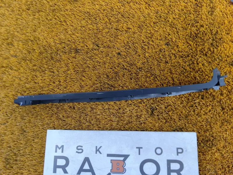 Кронштейн консоли