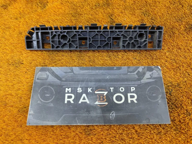 Крепление бампера