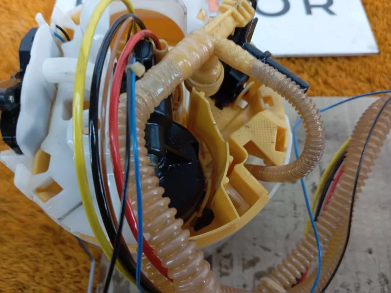 Бензонасос