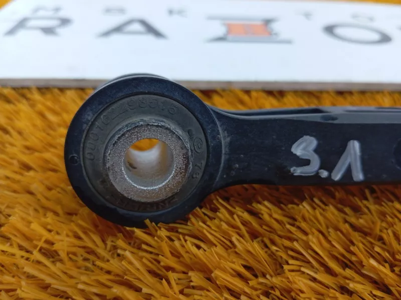 Стойка стабилизатора