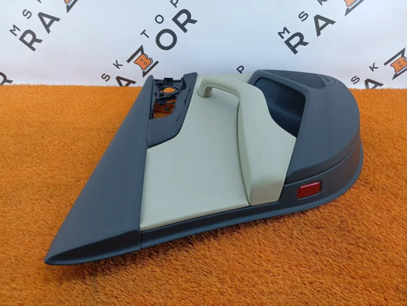 Обшивка двери